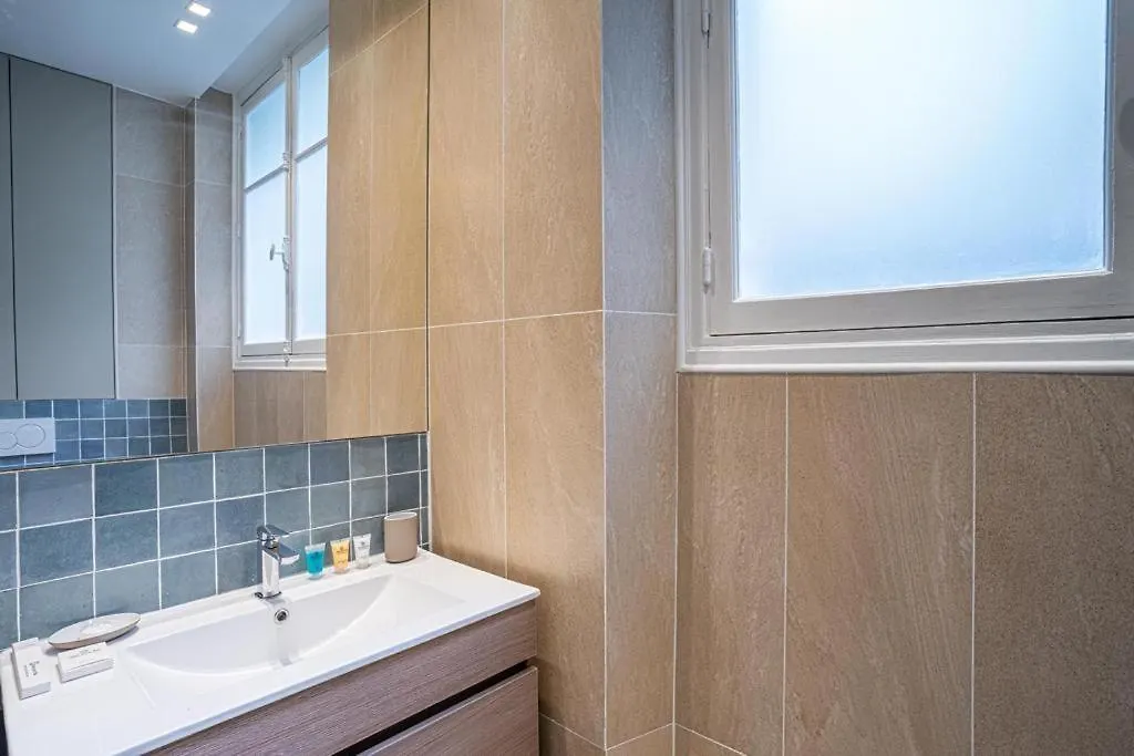 191 Auteuil - Superbe A Apartment